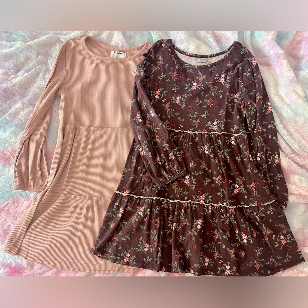 Old Navy Long Sleeve Dress Bundle sz M/8